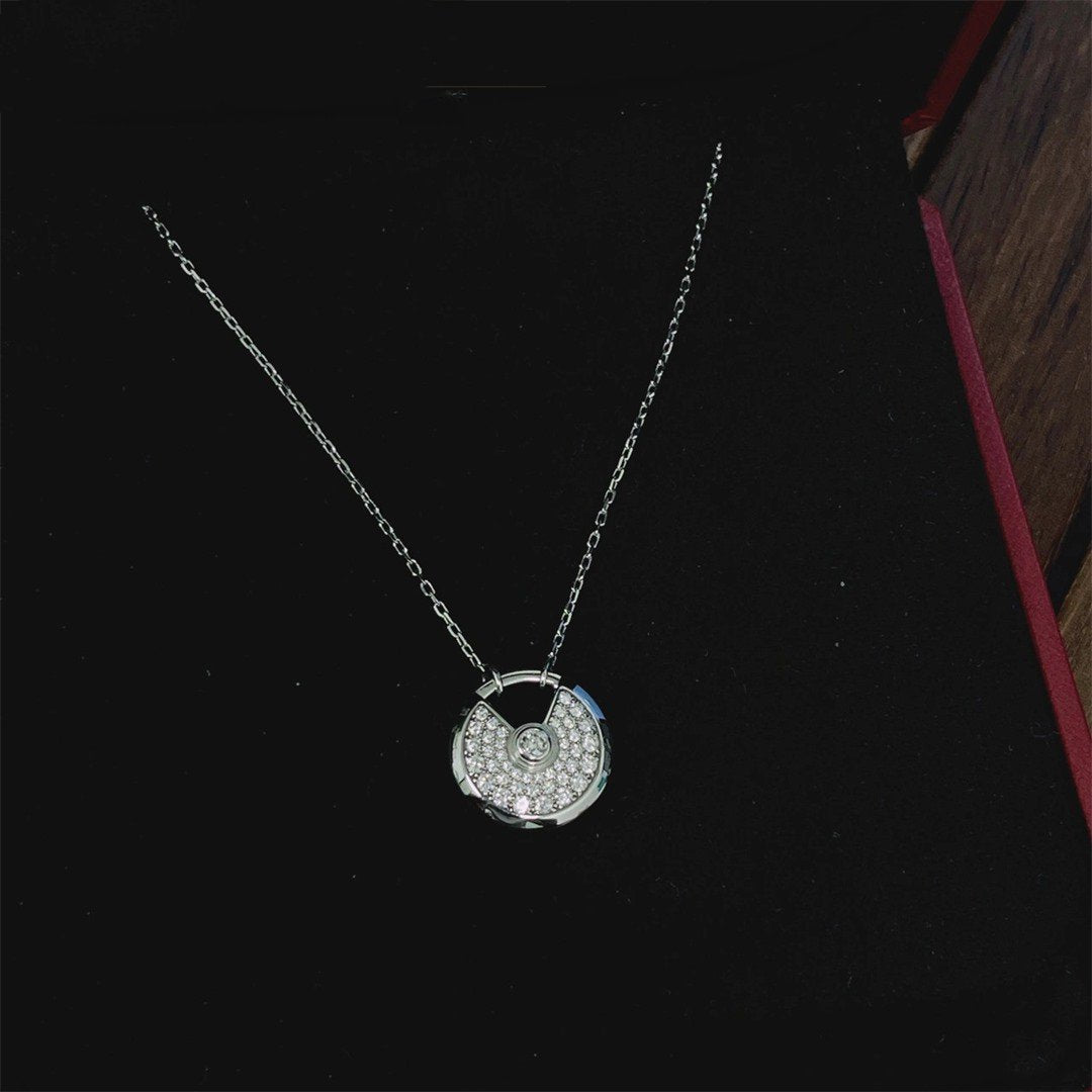 [✨ROSE✨]AMULETTE SILVER FULL DIAMOND NECKLACE