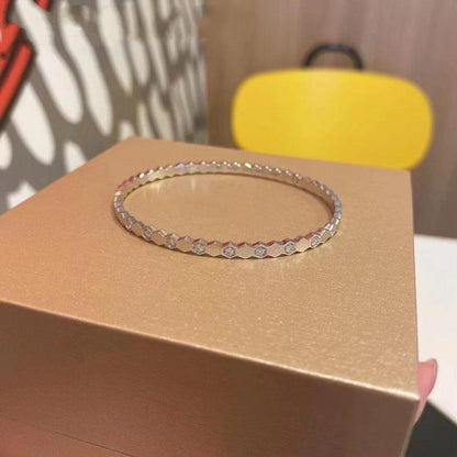 [✨ROSE✨]BEE LOVE SILVER DIAMOND BRACELET