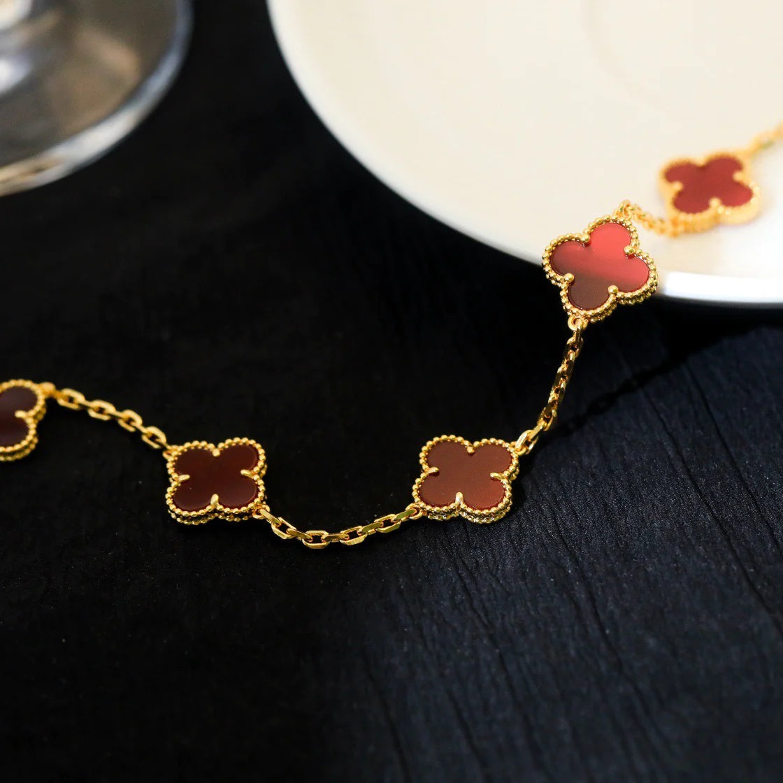 [✨ROSE✨]CLOVER 5 MOTIFS RED AGATE  BRACELET