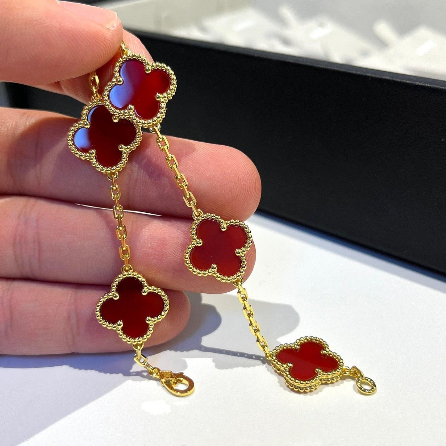 [✨ROSE✨]CLOVER 5 MOTIFS RED AGATE  BRACELET