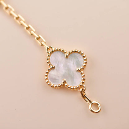 [✨ROSE✨]CLOVER  5 MOTIF WHITE MOP BRACELET