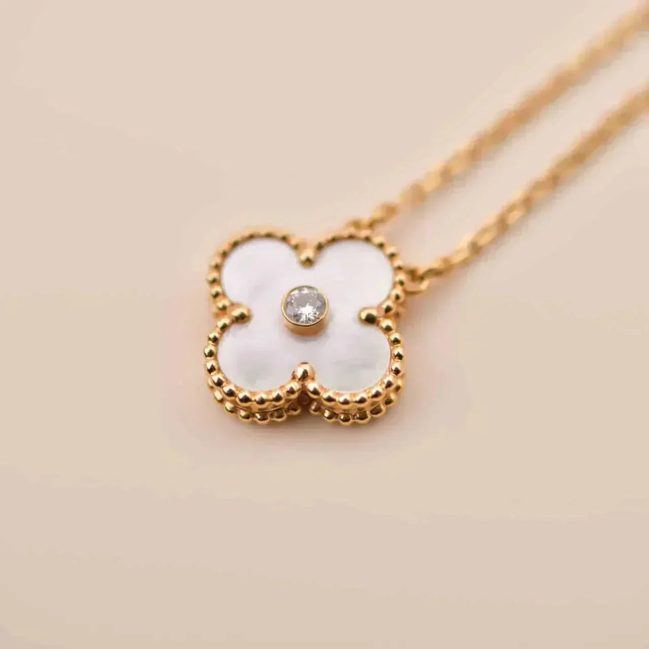 [✨ROSE✨]CLOVER 15MM DIAMOND WHITE FRITILLARIA NECKLACE