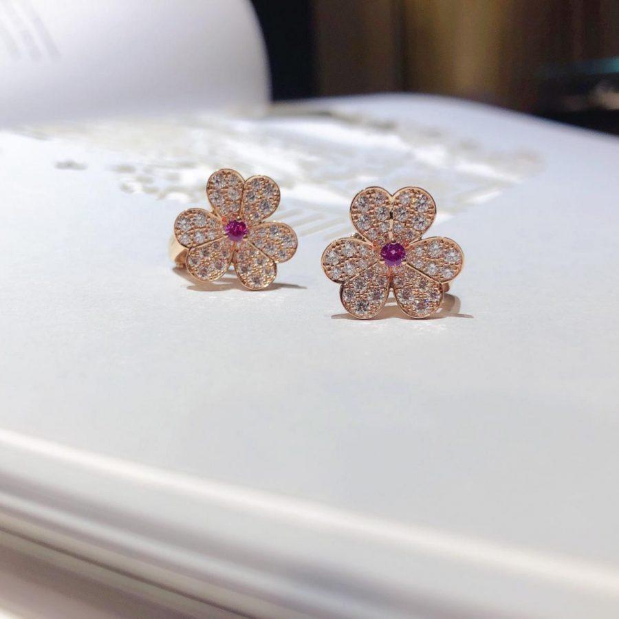 [✨ROSE✨]FRIVOLE PINK GOLD FLOWER DIAMOND EARRINGS