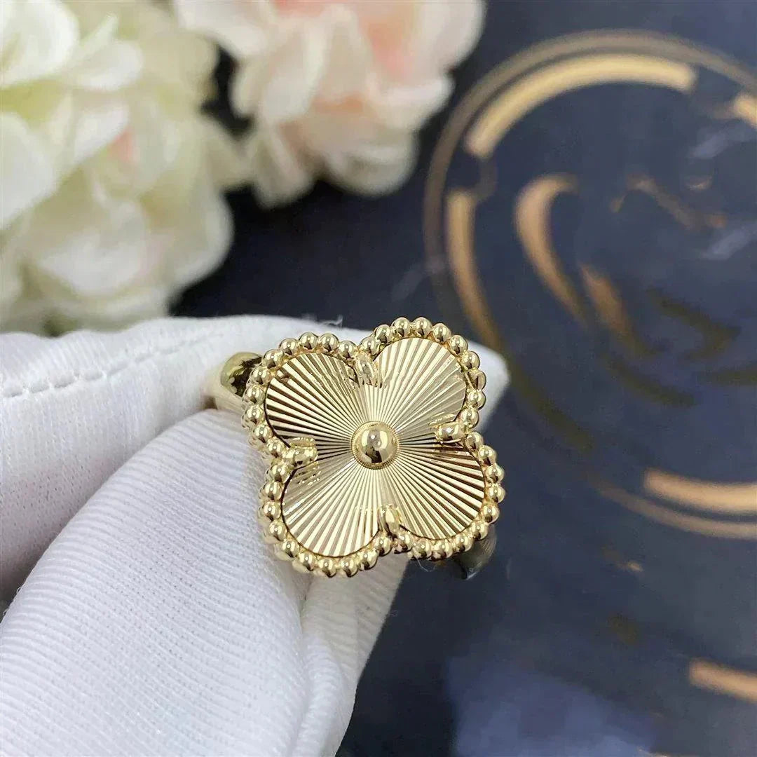 [✨ROSE✨]CLOVER GOLD RING