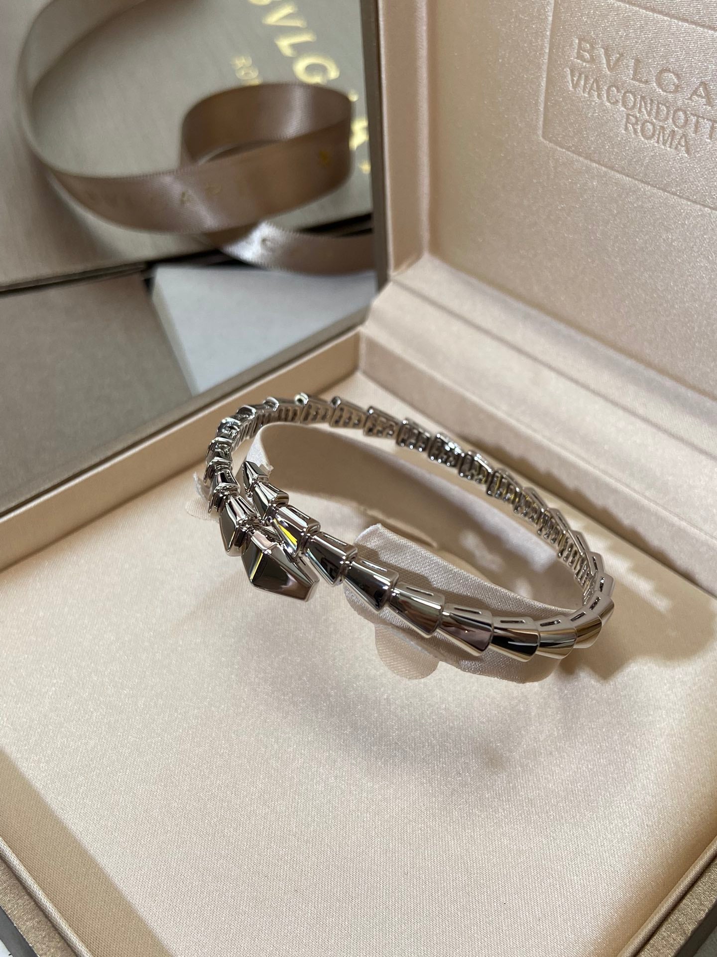 [✨ROSE✨]SERPENTI VIPER SILVER BRACELET