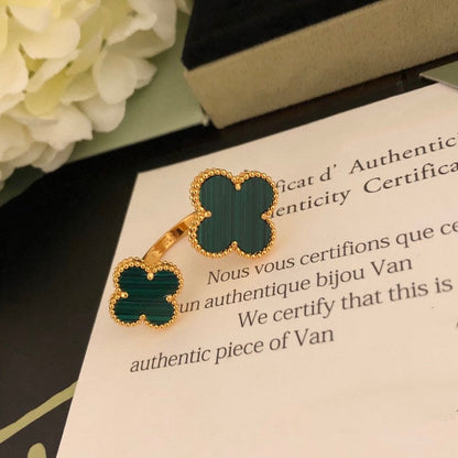 [✨ROSE✨]CLOVER BETWEEN THE FINGER RING