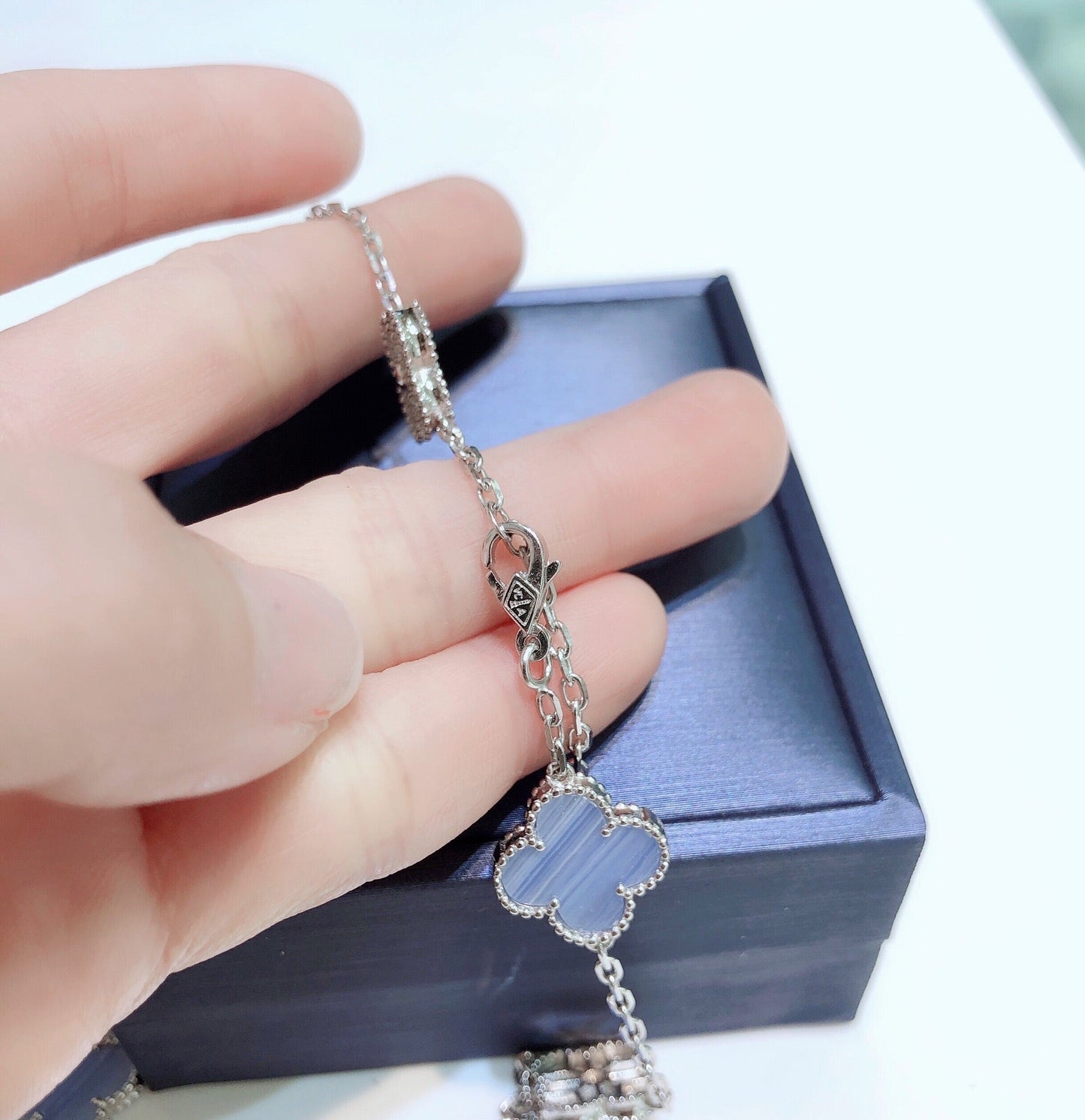 [✨ROSE✨]CLOVER 10 MOTIFS CHALCEDONY DIAMONDS SILVER NECKLACE