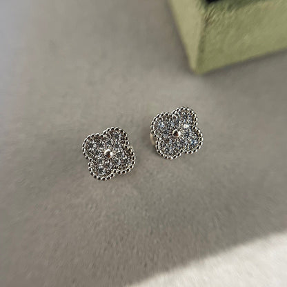 [✨ROSE✨]CLOVER MINI DIAMOND STUD EARRINGS
