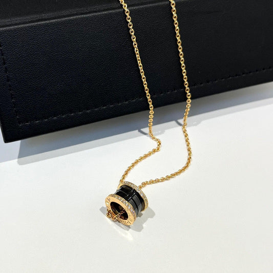 [✨ROSE✨]ZERO 1 BLACK CERAMIC DIAMOND PINK GOLD NECKLACE