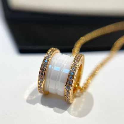 [✨ROSE✨]ZERO 1 WHITE CERAMIC DIAMOND PINK GOLD NECKLACE